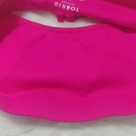 !Torrid 00 Active Bright Pink Sport Bra - Picture 5 of 5